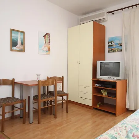 With Parking Space - 6693 Appartement *