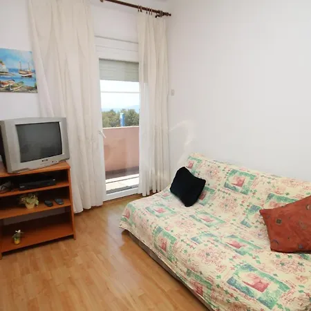 Appartement With Parking Space - 6693