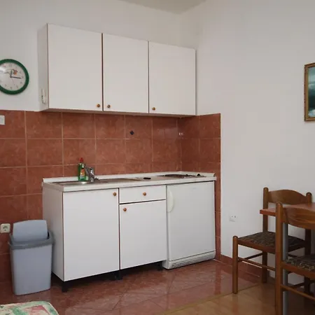 Appartement With Parking Space - 6693